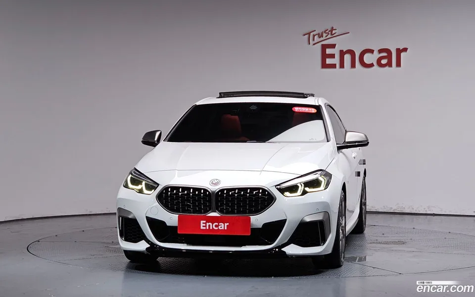 BMW 2 Series Gran Coupe M235i xDrive 2022 — thumbnail 3