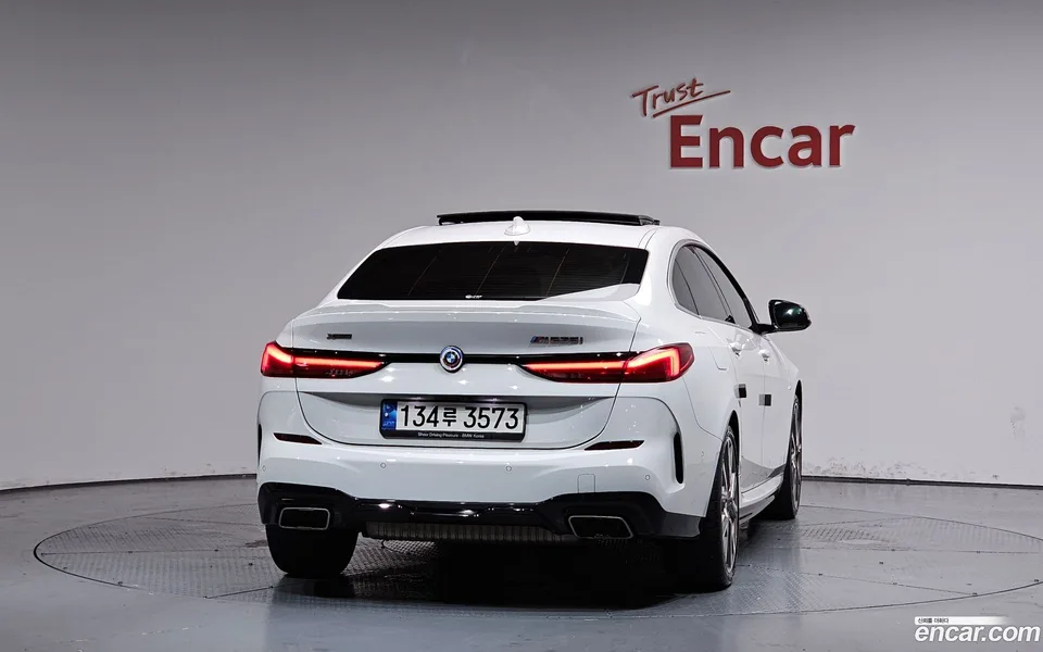 BMW 2 Series Gran Coupe M235i xDrive 2022 — thumbnail 4