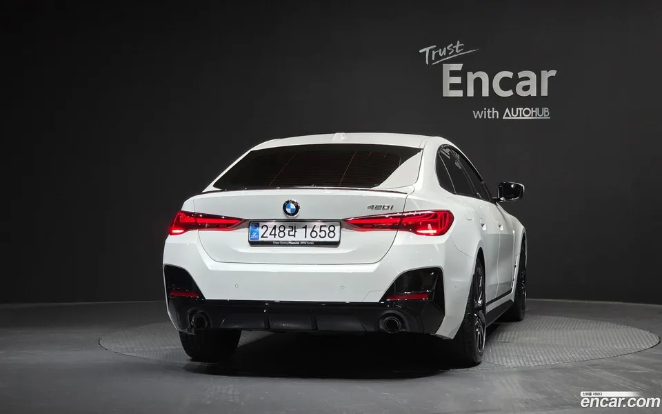 BMW 4 Series 420i M 2025 — thumbnail 4
