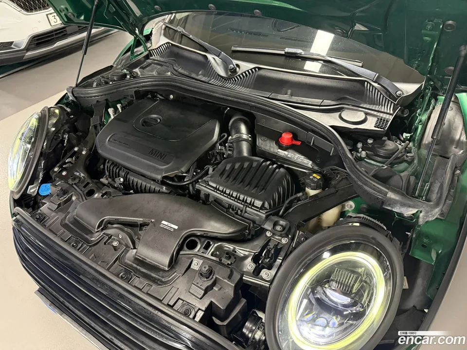 MINI Cooper Clubman 2022 — thumbnail 2