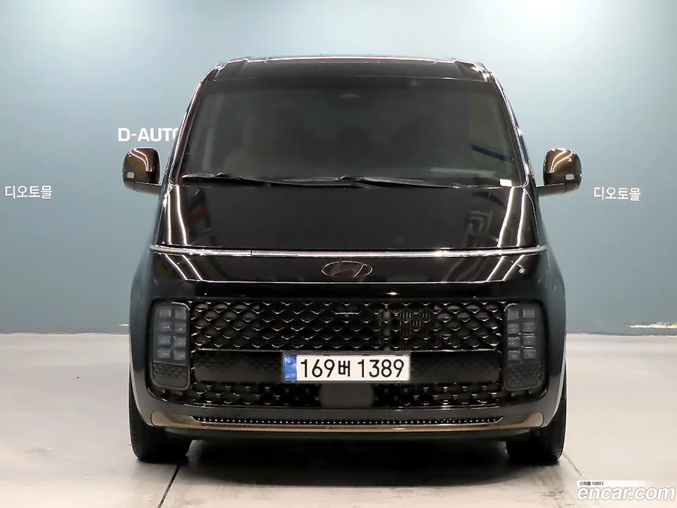 Hyundai Staria 4WD 9 2024 — thumbnail 3