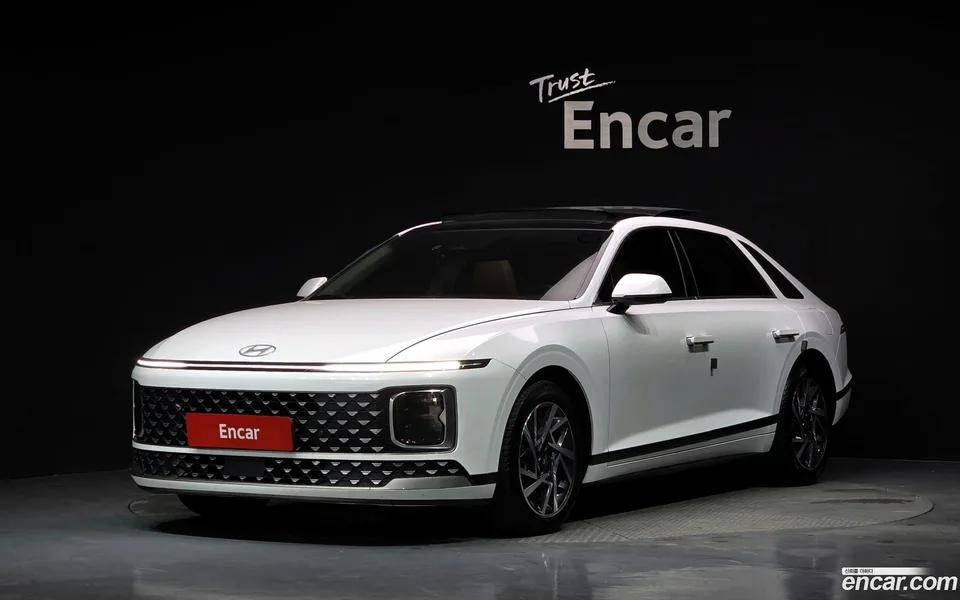 Hyundai Grandeur 3.5 LPG 2WD 2023 — photo 1, buy with delivery to Moscow