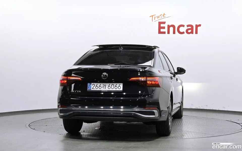 Volkswagen Jetta 1.5 TSI 2023 — thumbnail 4