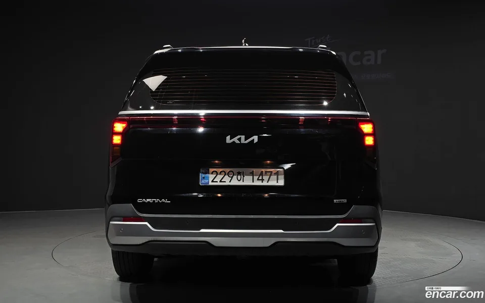 Kia Carnival HEV 9 2025 — thumbnail 4