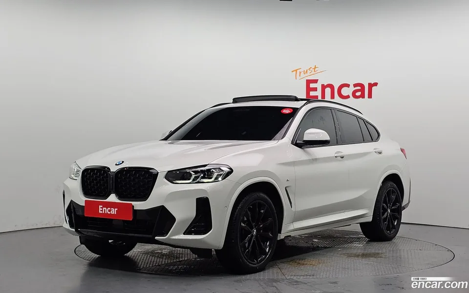 BMW X4 xDrive20i M 2025 — photo 1, buy with delivery to Moscow