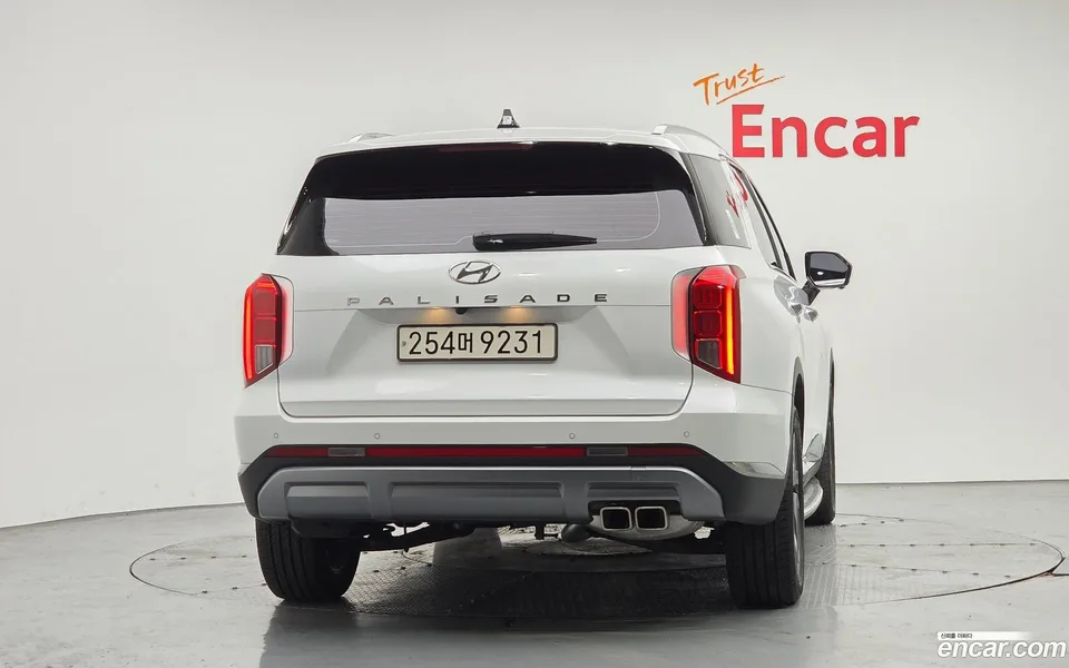 Hyundai Palisade 2.2 2WD 2023 — thumbnail 4