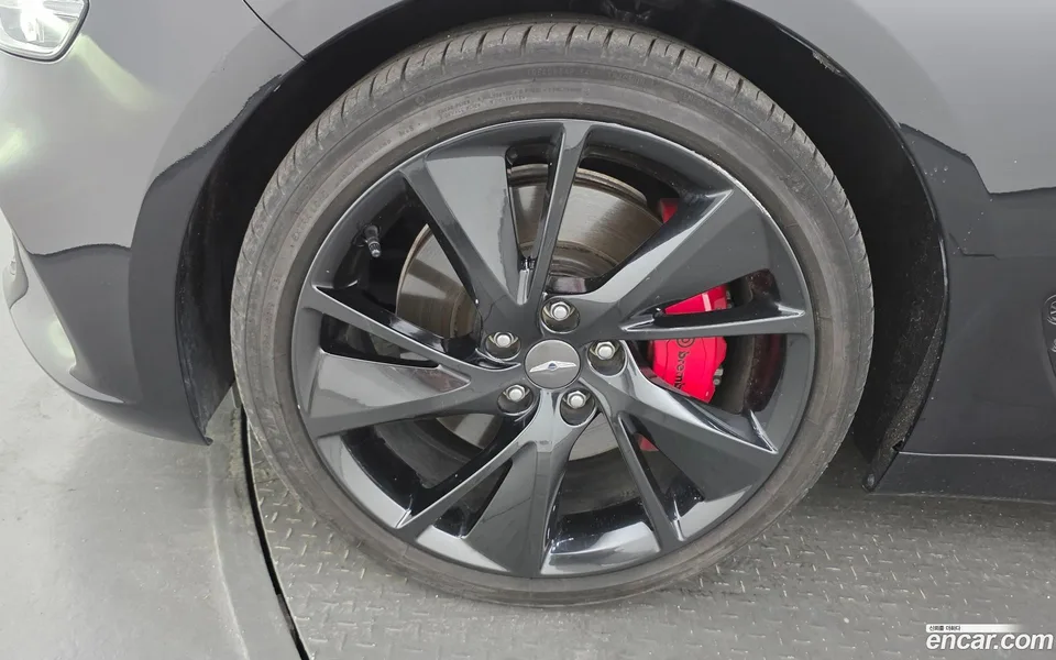 Genesis G70 2.0T 2WD 2023 — thumbnail 5