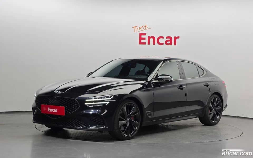 Genesis G70 2.0T 2WD 2023 — photo 1, buy with delivery to Moscow
