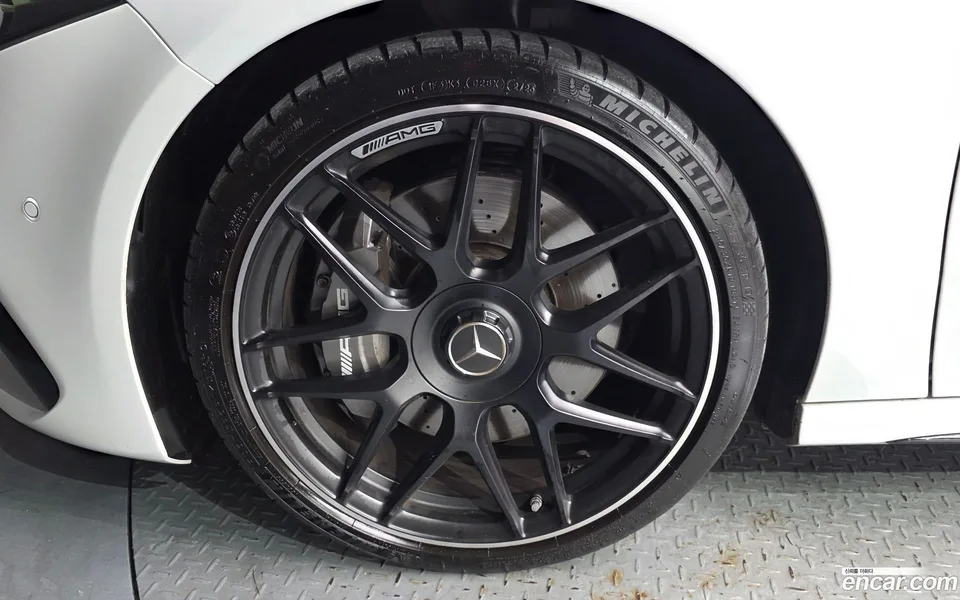 Mercedes-Benz A-Class AMG A45 4MATIC+ 2023 — thumbnail 2