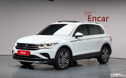 Volkswagen Tiguan 2022 buy in Moscow