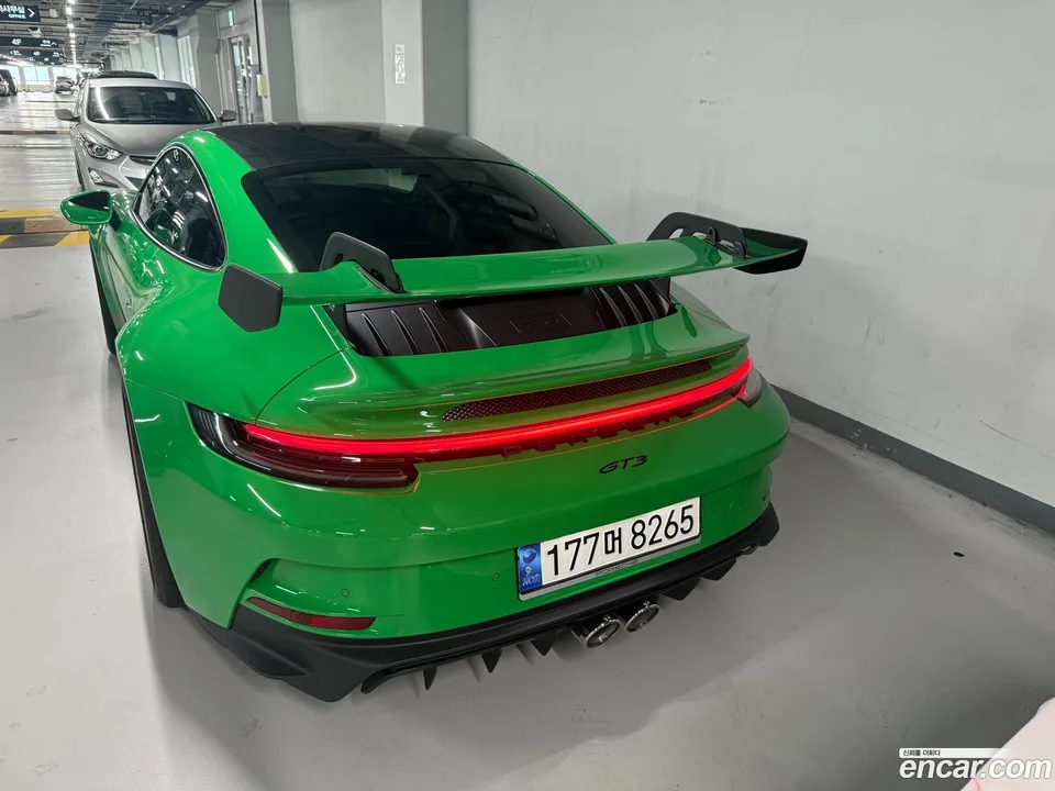 Porsche 911 (992) GT3 2023 — thumbnail 3
