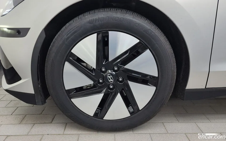 Hyundai Ioniq 6 AWD 2024 — thumbnail 2