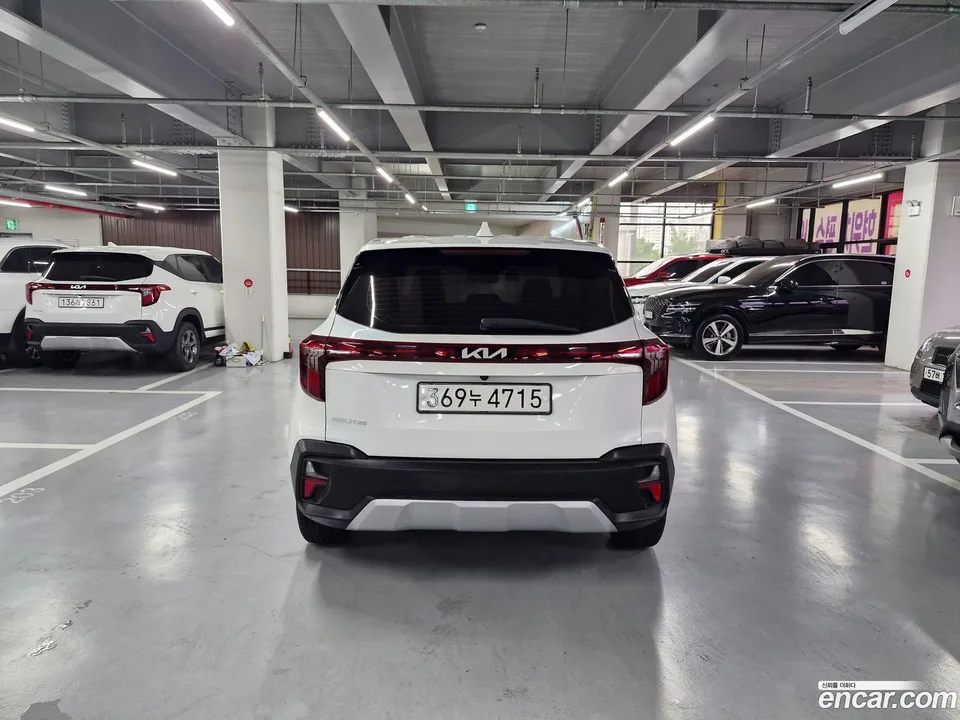 Kia Seltos 2.0 2WD 2023 — миниатюра 4