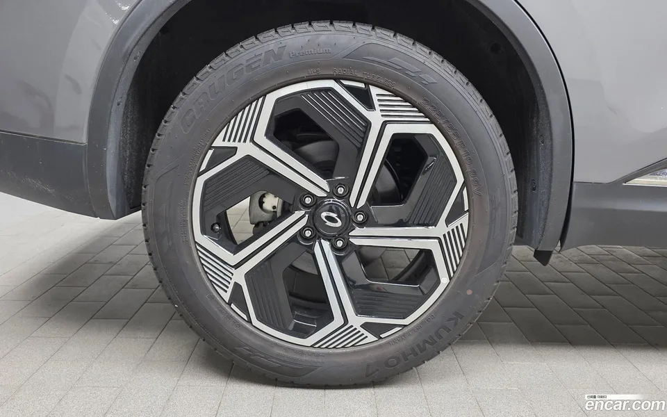 Renault Samsung QM6 2.0 GDe RE 2WD 2023 — миниатюра 5