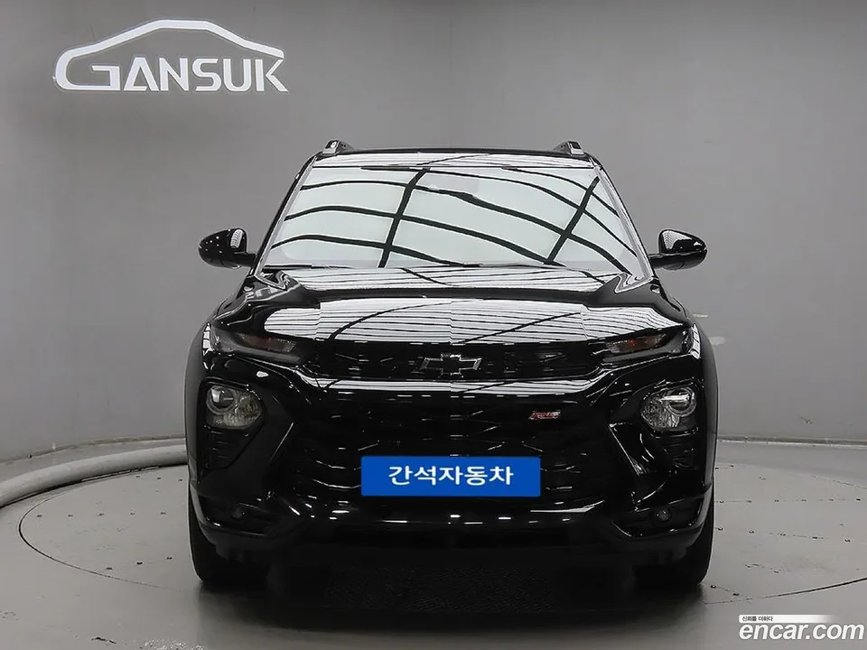 Chevrolet Trailblazer 1.3 2WD 2022 — photo 1, buy with delivery to Moscow