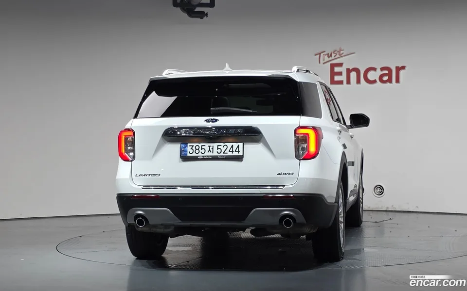 Ford Explorer 2.3 4WD 2023 — миниатюра 4