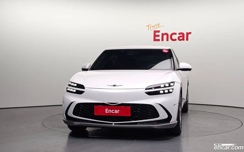 Genesis GV60 2023 — thumbnail 3