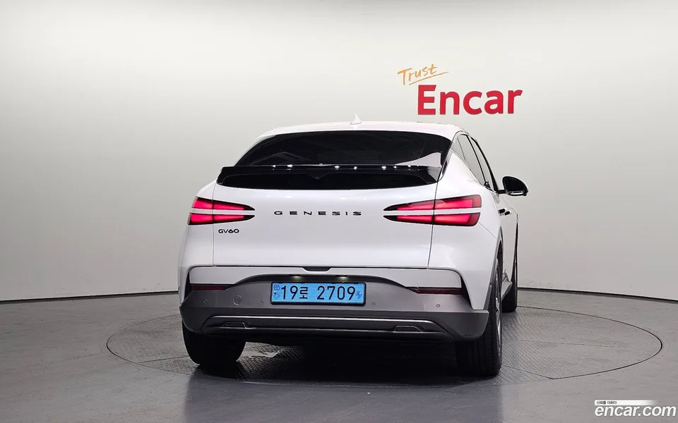 Genesis GV60 2023 — thumbnail 4