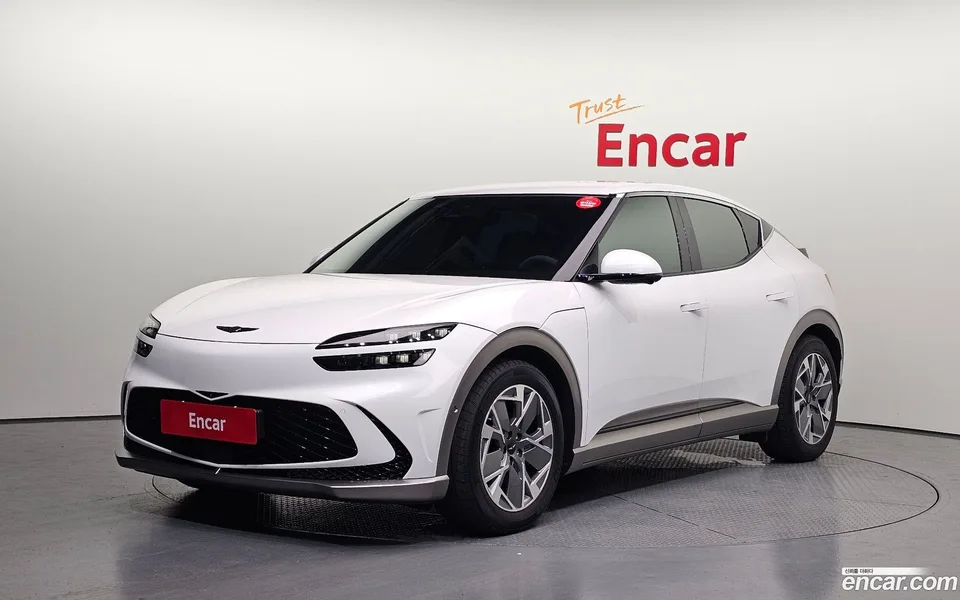 Genesis GV60 2023 — photo 1, buy with delivery to Moscow
