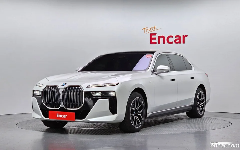 BMW i7 eDrive 50 M 2024 — photo 1, buy with delivery to Moscow