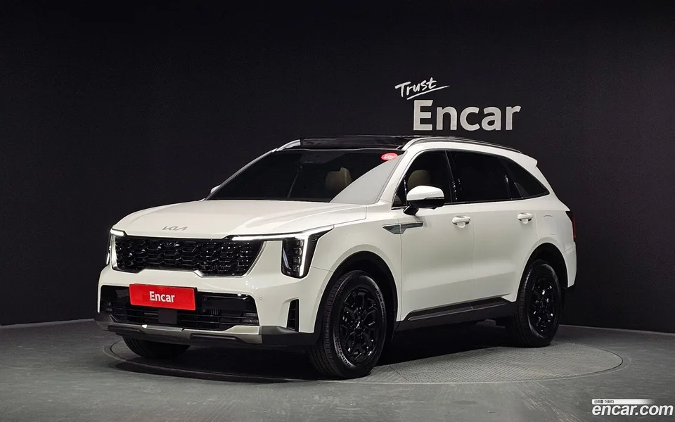 Kia Sorento HEV 1.6 2WD 2023 — photo 1, buy with delivery to Moscow
