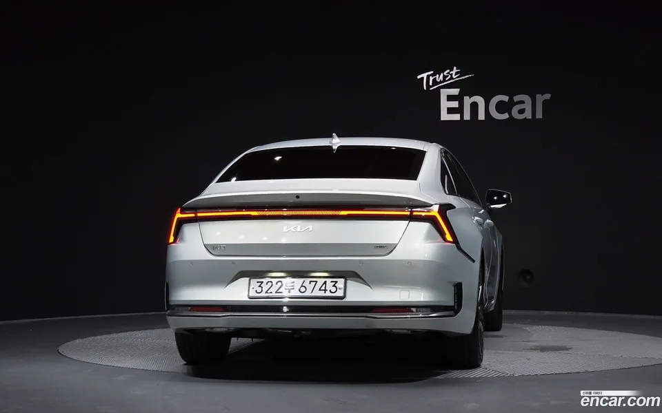 Kia K8 Hybrid 2025 — миниатюра 4