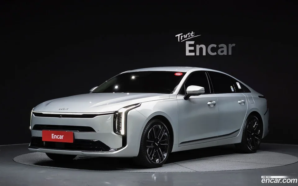 Kia K8 Hybrid 2025 — фото 1, купить с доставкой в Москву