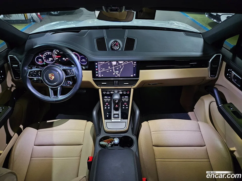 Porsche Cayenne 3.0 2022 — thumbnail 2