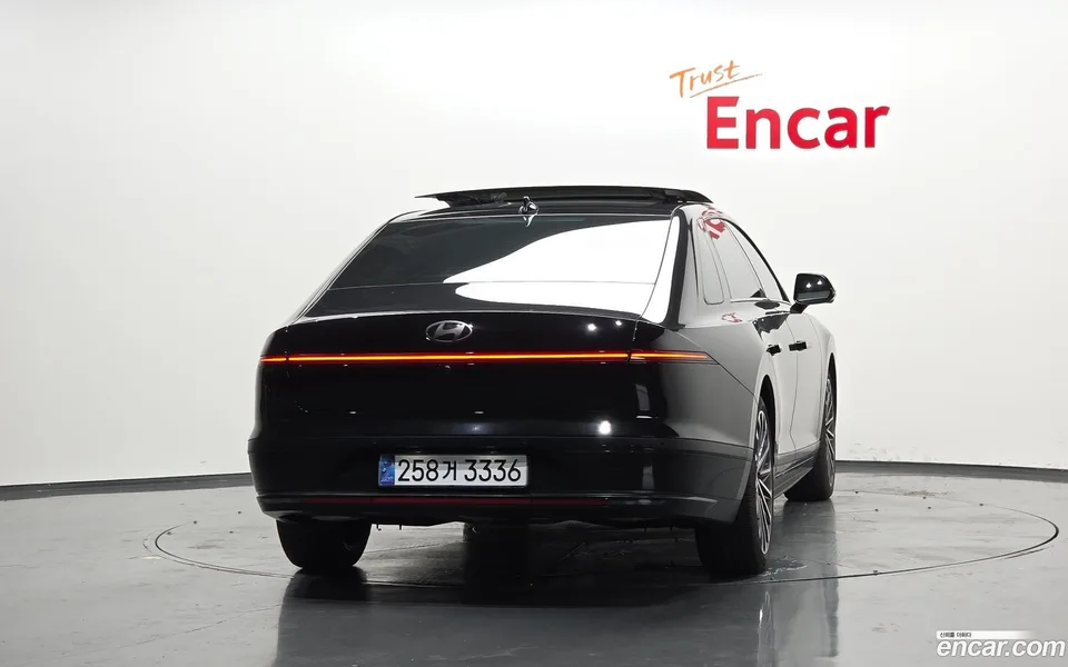Hyundai Grandeur Hybrid 2025 — thumbnail 4