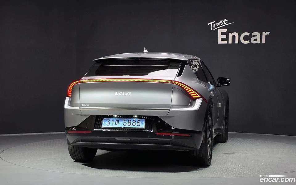 Kia EV6 2022 — thumbnail 4