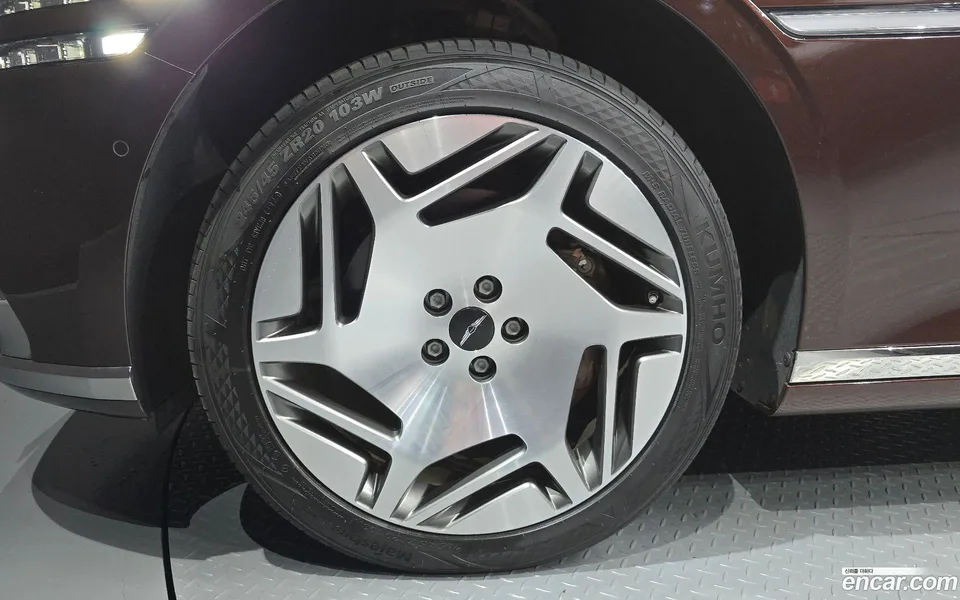 Genesis G90 3.5 e-S/C AWD LWB 2022 — thumbnail 5