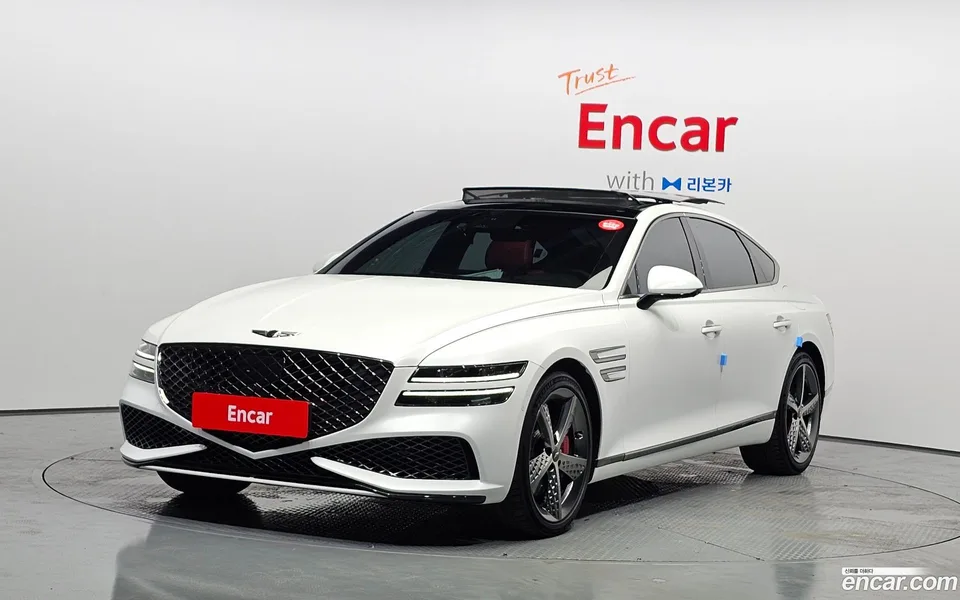 Genesis G80 3.5 AWD 2023 — photo 1, buy with delivery to Moscow