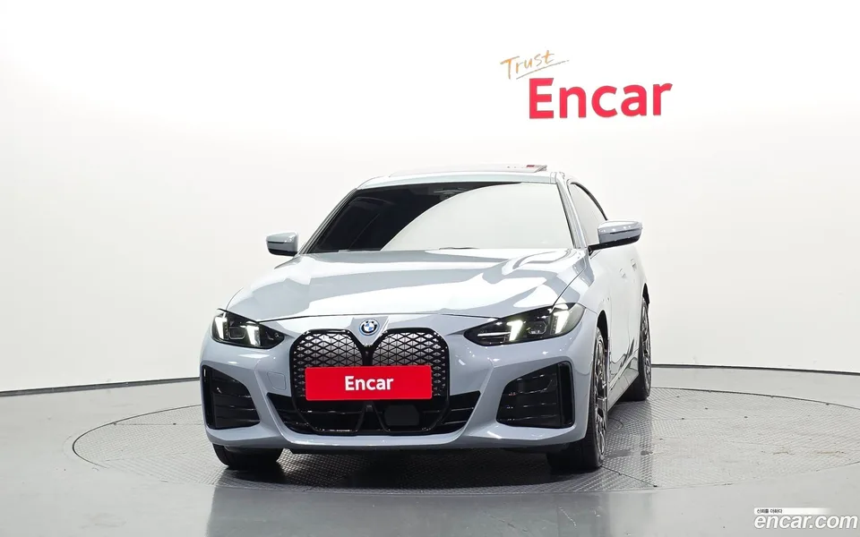 BMW i4 eDrive40 M 2025 — thumbnail 3