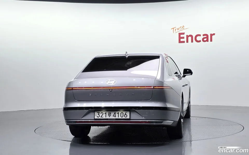 Hyundai Grandeur 3.5 2WD 2023 — thumbnail 4