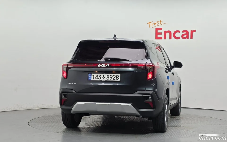 Kia Seltos 1.6 2WD 2024 — миниатюра 4