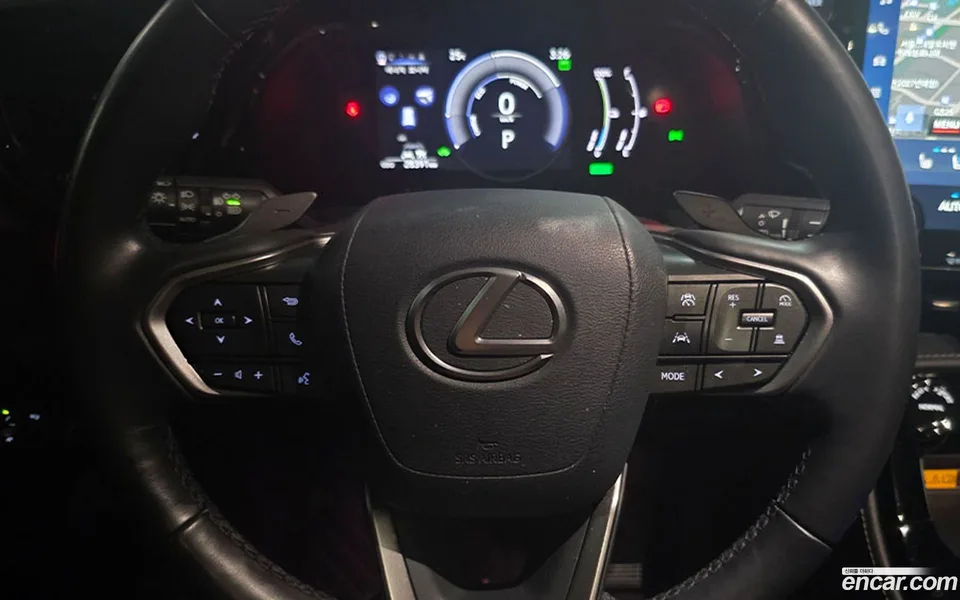 Lexus NX 450h+ 2024 — thumbnail 5