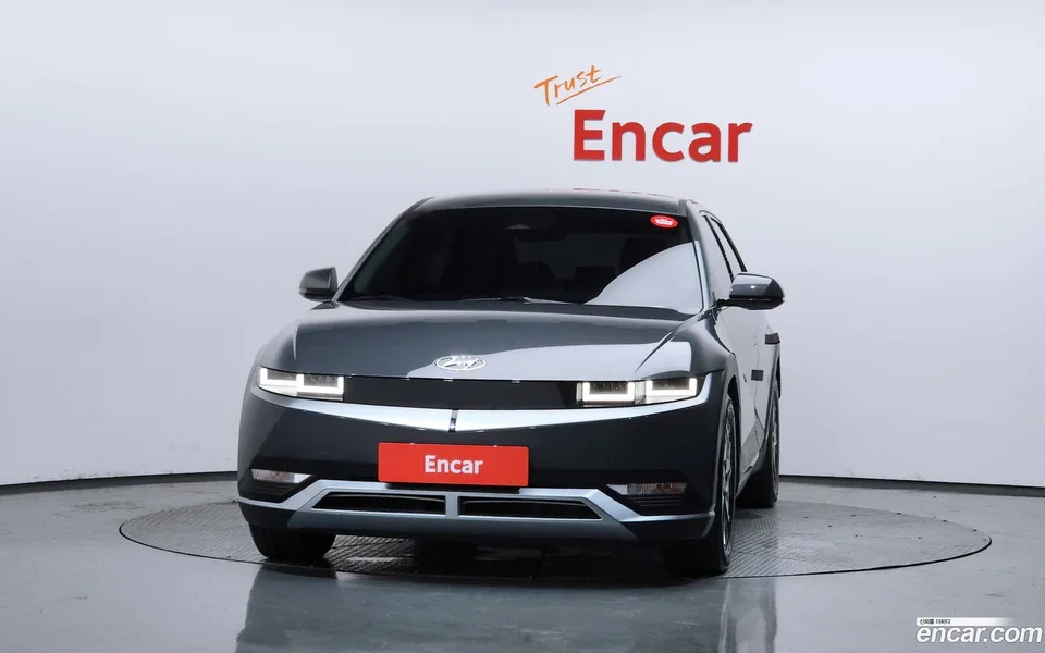 Hyundai Ioniq 5 2023 — thumbnail 3