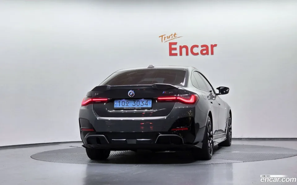 BMW i4 M50 2023 — thumbnail 4