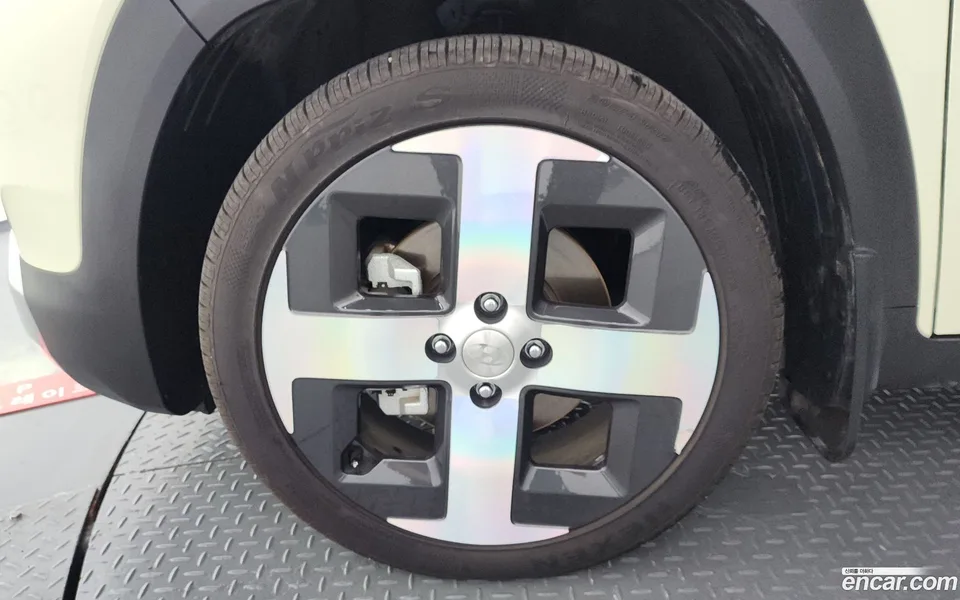 Hyundai Casper Electric 2024 — thumbnail 2