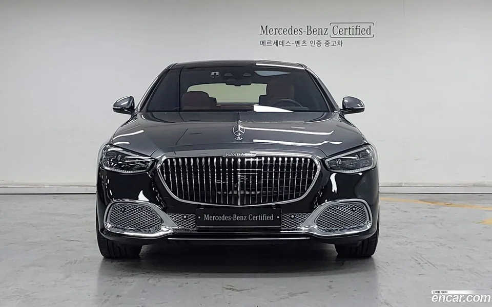 Mercedes-Benz S-Class S680 4MATIC 2023 — thumbnail 3