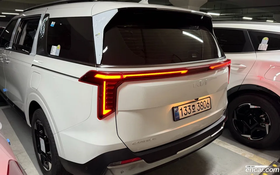 Kia Carnival HEV 9 2025 — thumbnail 2