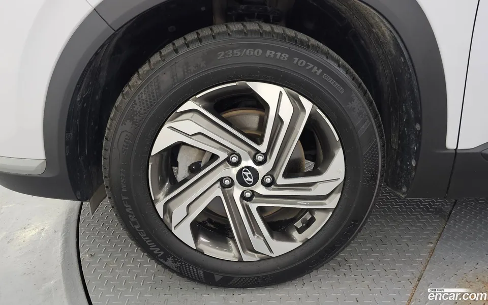 Hyundai SantaFe 2.2 2WD 2022 — thumbnail 2