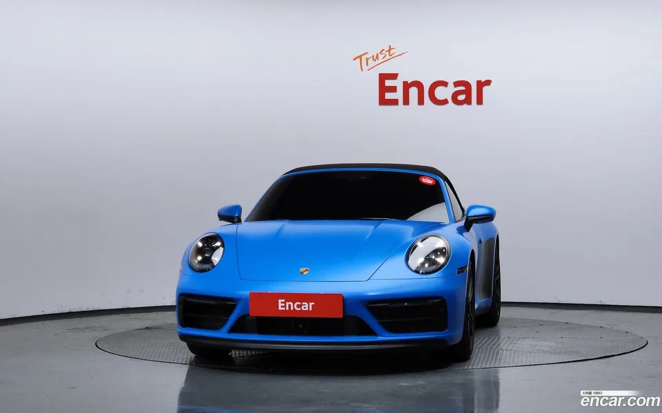 Porsche 911 (992) 4 GTS 2023 — thumbnail 3