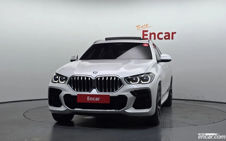 BMW X6 xDrive40i M 2022 — thumbnail 3