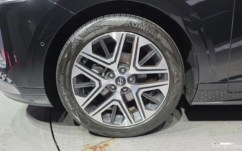 Hyundai Grandeur Hybrid 2023 — thumbnail 5