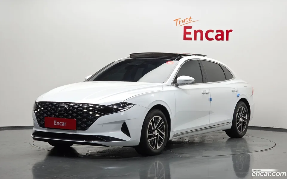 Hyundai Grandeur IG 3.0 LPi () 2022 — photo 1, buy with delivery to Moscow