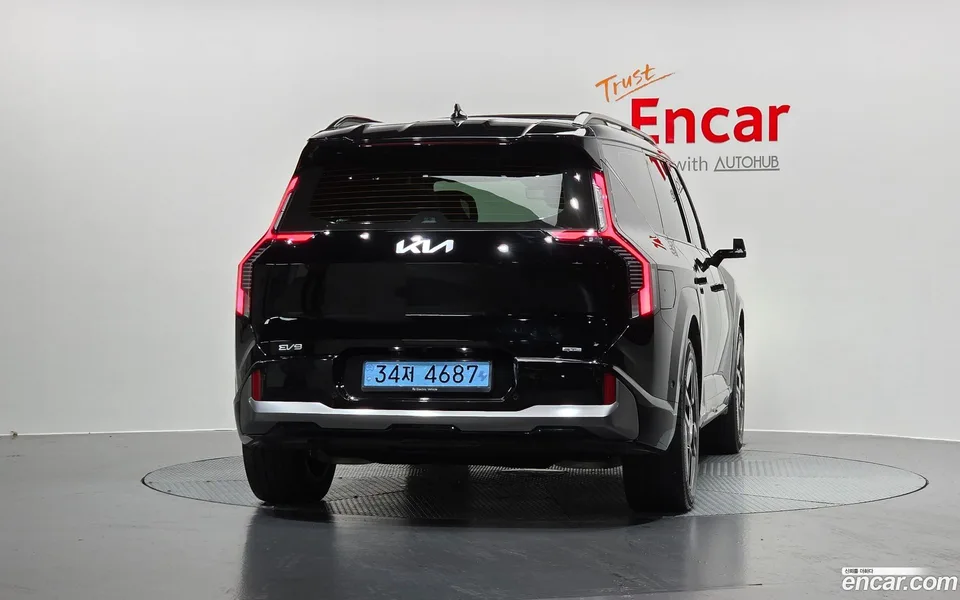 Kia EV9 4WD 2025 — thumbnail 4