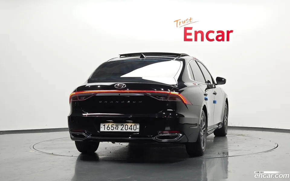 Hyundai Grandeur IG 3.0 LPi () 2022 — thumbnail 4