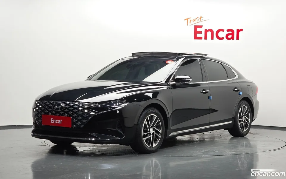 Hyundai Grandeur IG 3.0 LPi () 2022 — photo 1, buy with delivery to Moscow