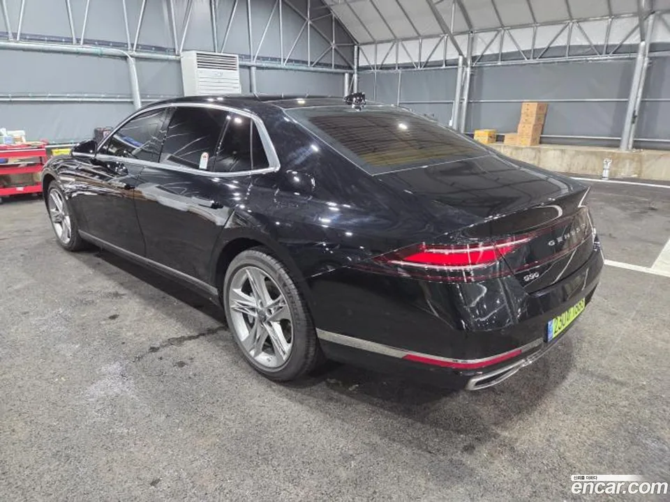 Genesis G90 3.5 AWD 2025 — thumbnail 4